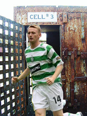 Free Deek: Get Riordan out of jail. Start him at forward! Free Deek: Get Riordan out of jail. Start him at forward!